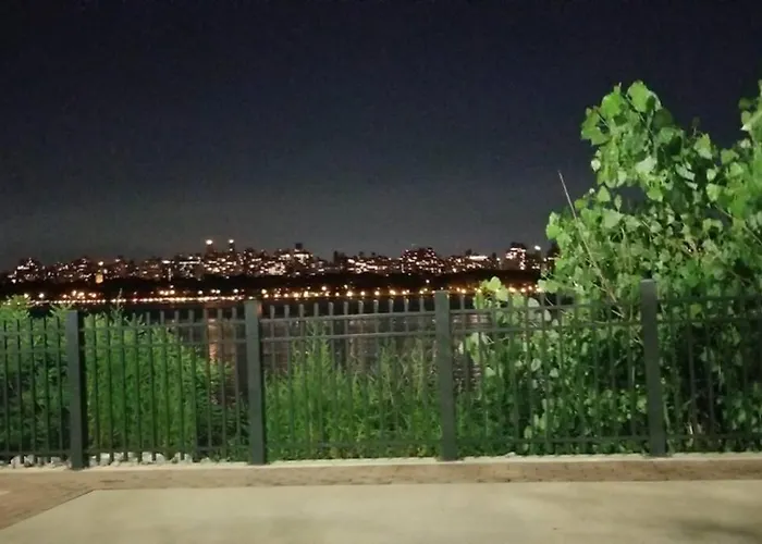 Casa De Paz I - Destination To American Dream Mall, Nyc, Washington Heights